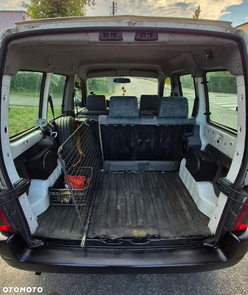 Citroën Berlingo 1.4i Exclusive - 11