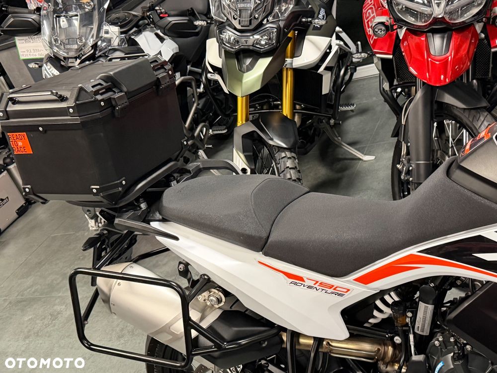 KTM Adventure - 12