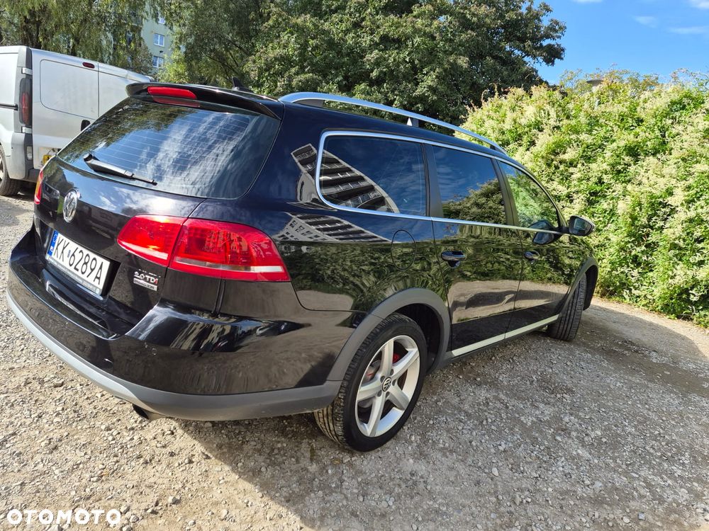 Volkswagen Passat 2.0 TDI 4Mot Highline DSG - 6