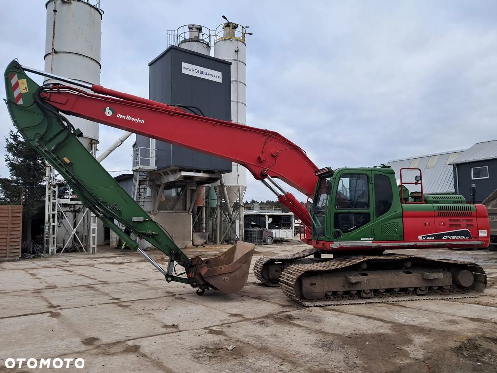 Doosan DX255LC-5