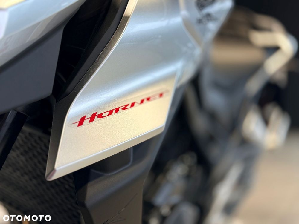 Honda Hornet - 10