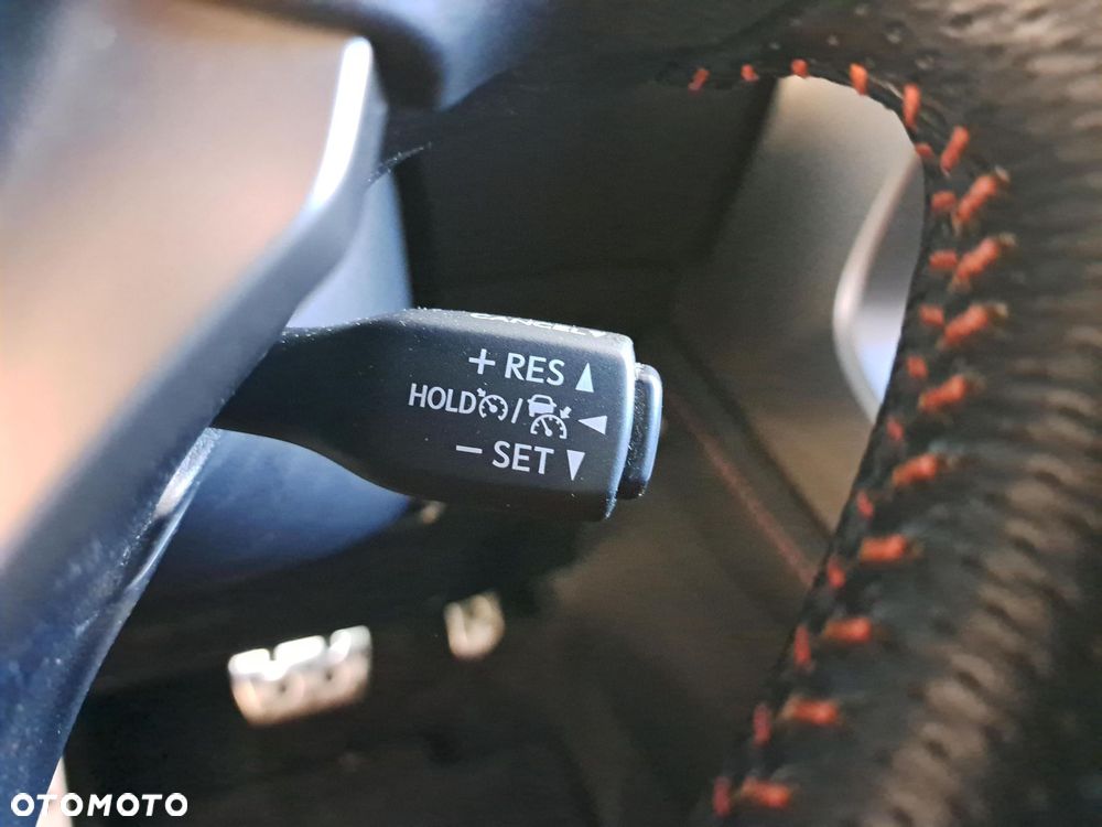 Lexus NX 300 F Sport AWD - 22