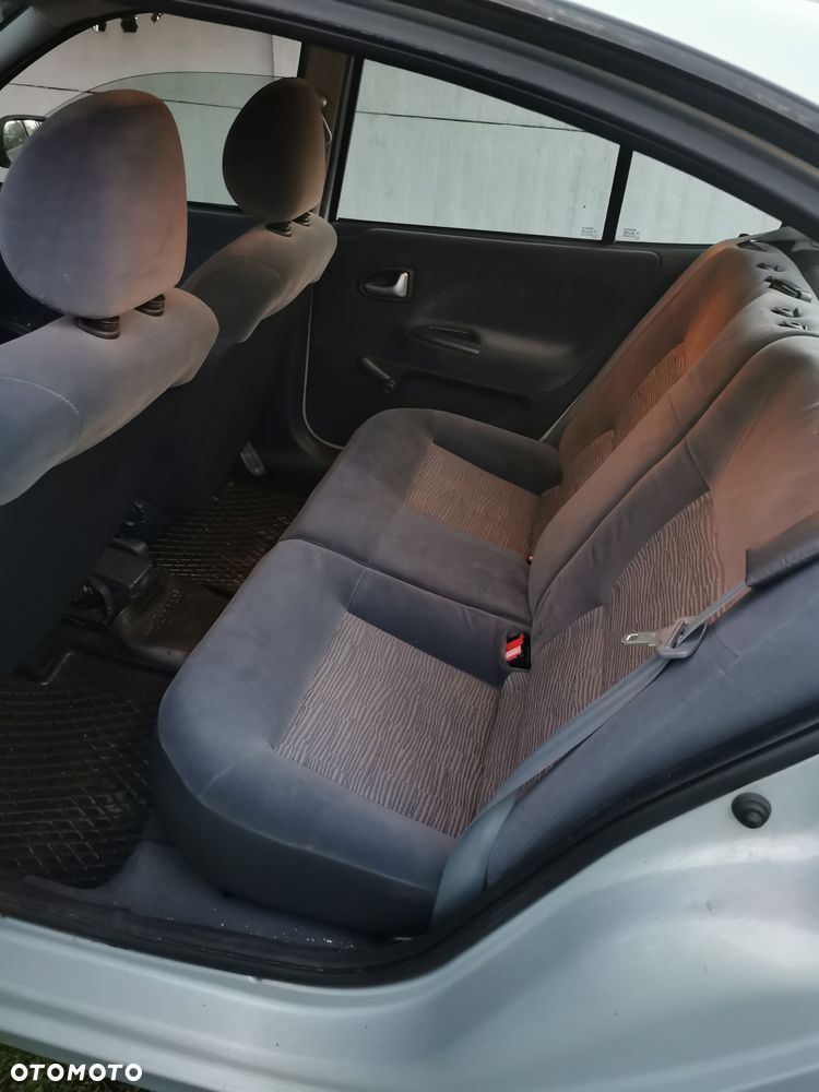 Renault Megane 1.9 DTi RN - 7
