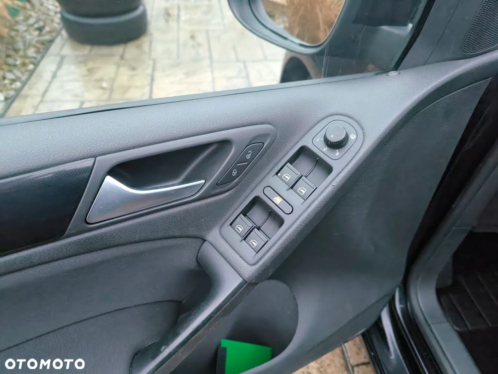 Volkswagen Golf 1.4 Comfortline - 19