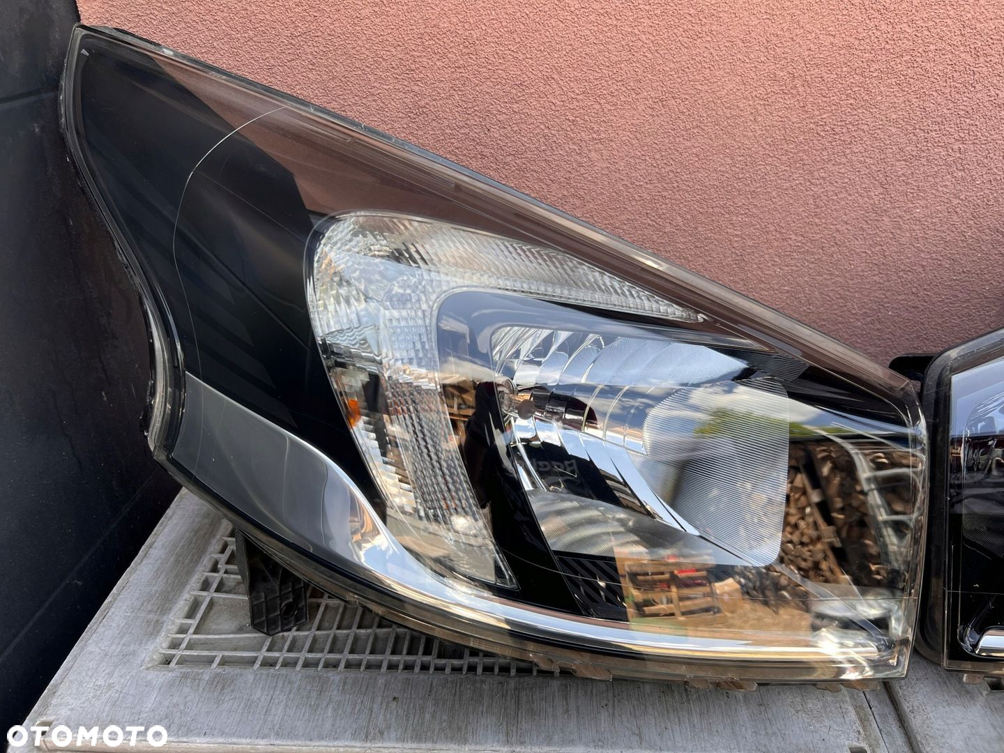 Lampy przednie OPEL VIVARO B LED KOMPLET EUROPA ORYGINALNE HELLA - 2