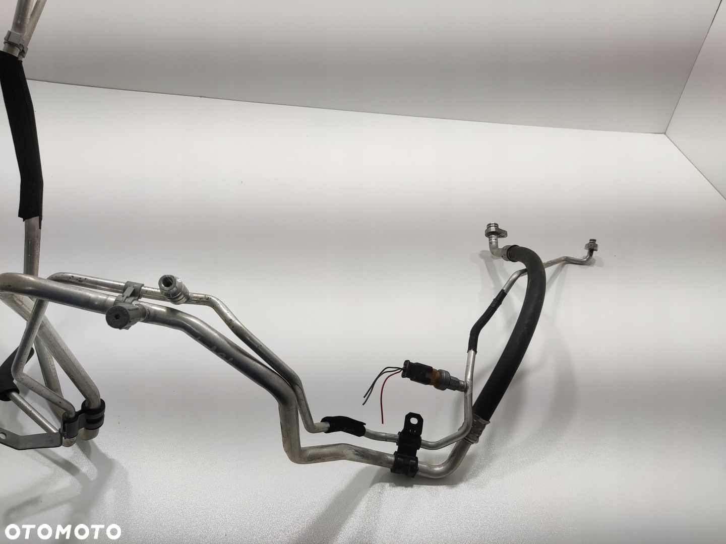 PRZEWÓD KLIMATYZACJI PEUGEOT 108 I 1.2 VTI 2014-2022 88720-YV060 - 6