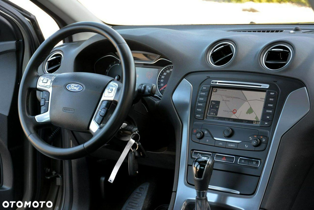 Ford Mondeo 2.0 EcoBoost Titanium - 20