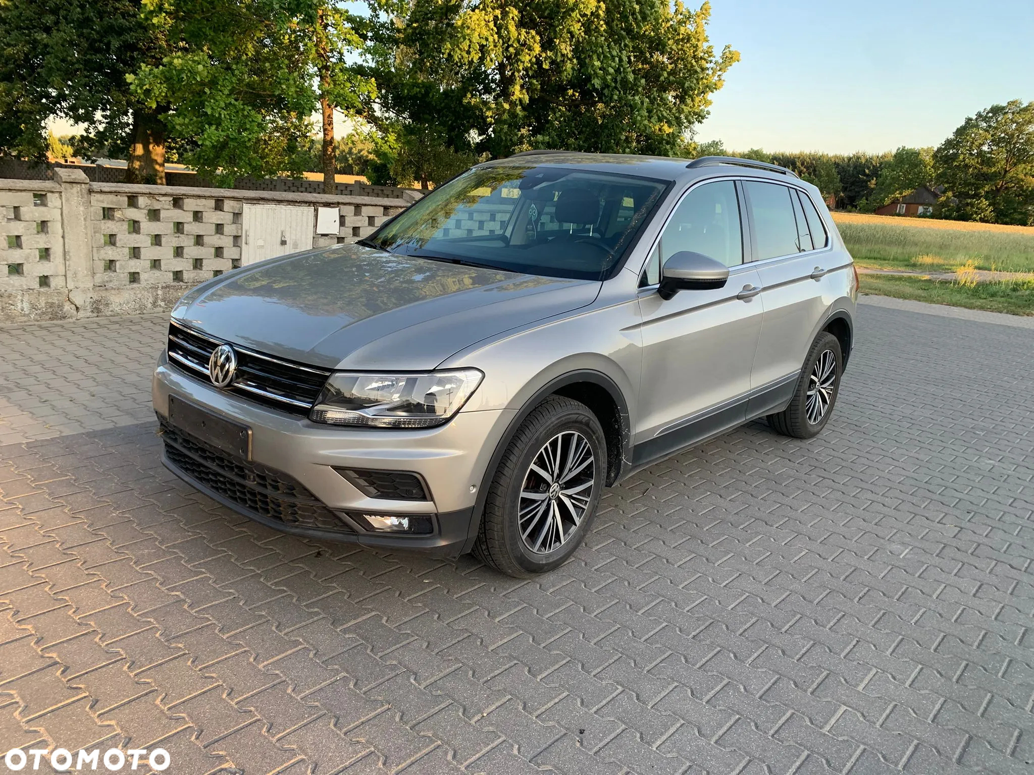 Volkswagen Tiguan 2.0 TDI BMT SCR Comfortline DSG - 4