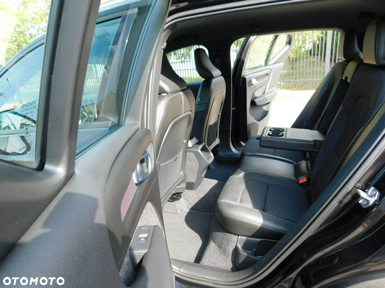 Volvo XC 40 T3 Momentum - 7