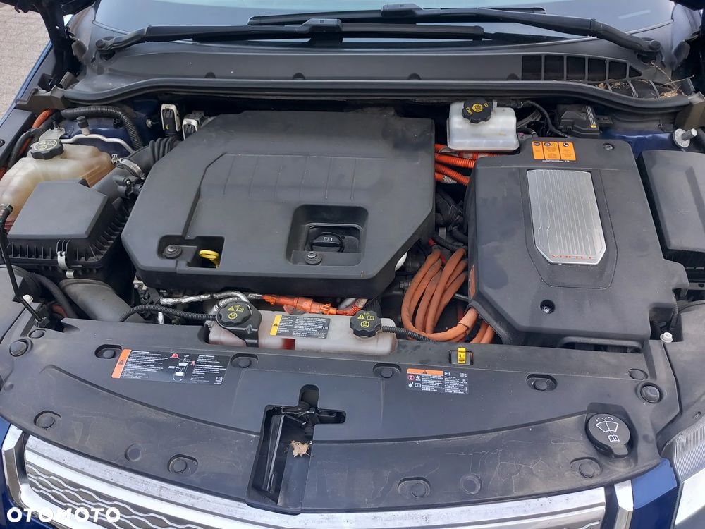 Chevrolet Volt - 38