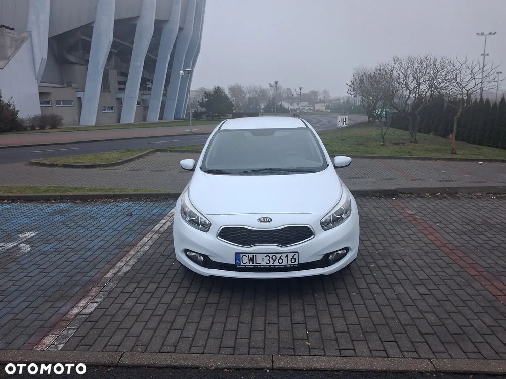 Kia Ceed 1.4 CVVT Spirit - 2