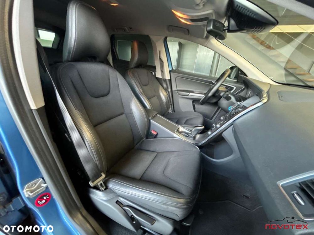 Volvo XC 60 D3 Geartronic Summum - 20