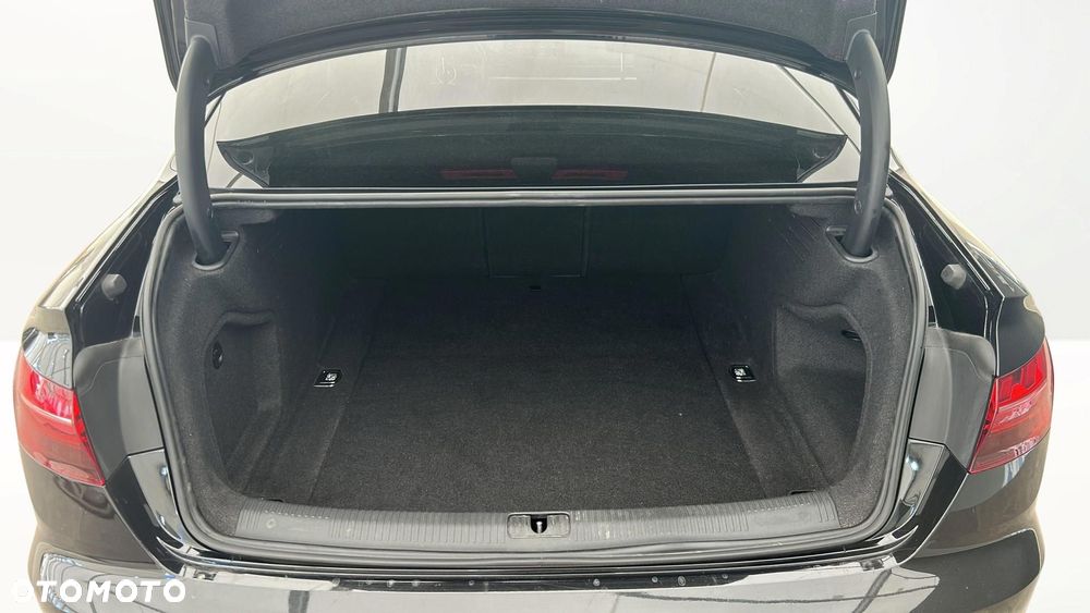 Audi A4 Limousine 35 TFSI mHEV - 12