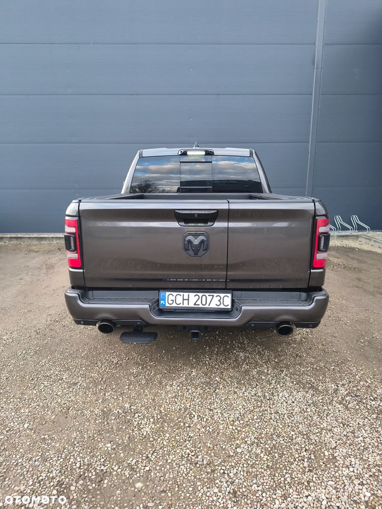 RAM 1500 Crew Cab Limited - 32