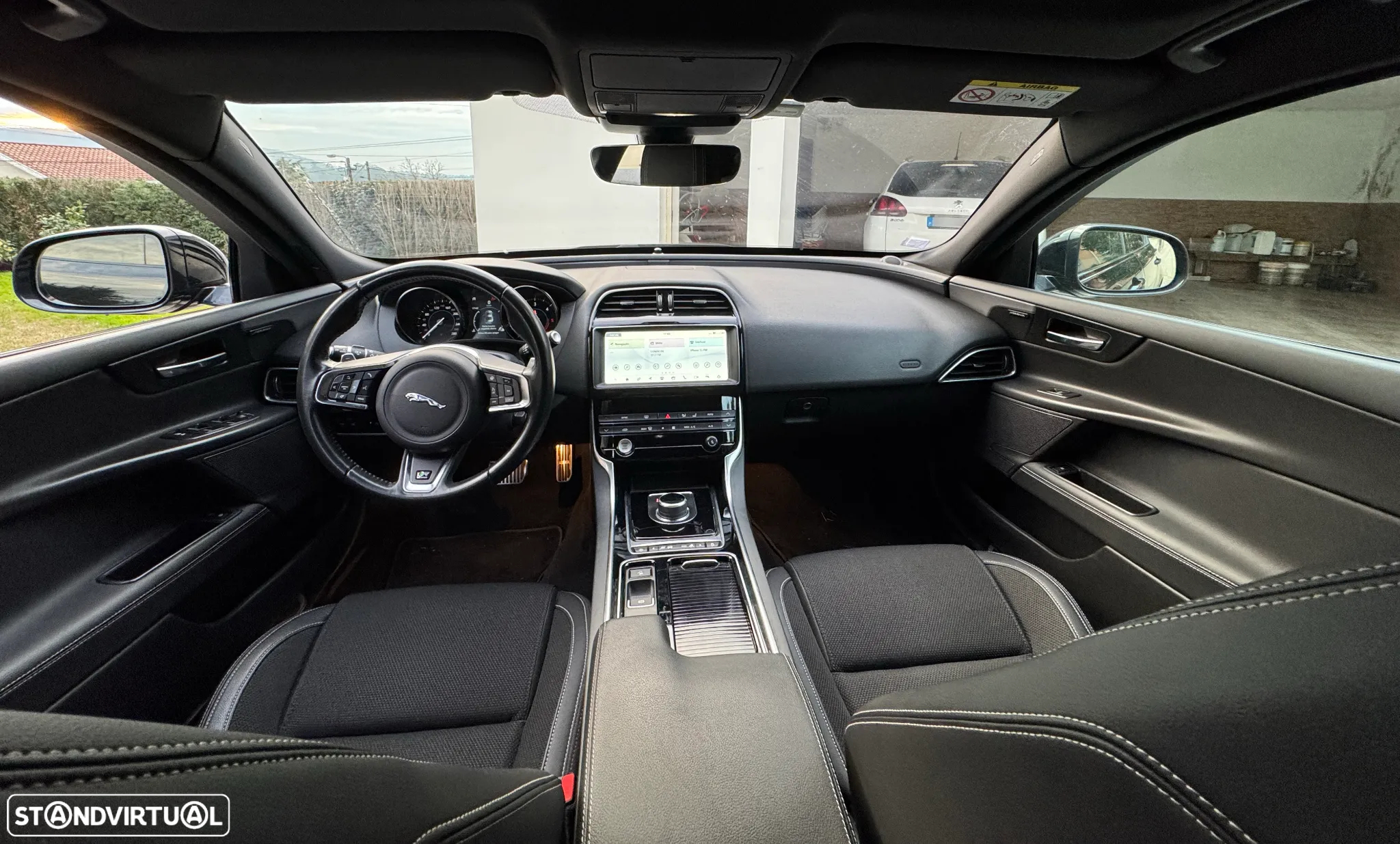 Jaguar XE 20d AWD Aut. R-Sport - 14