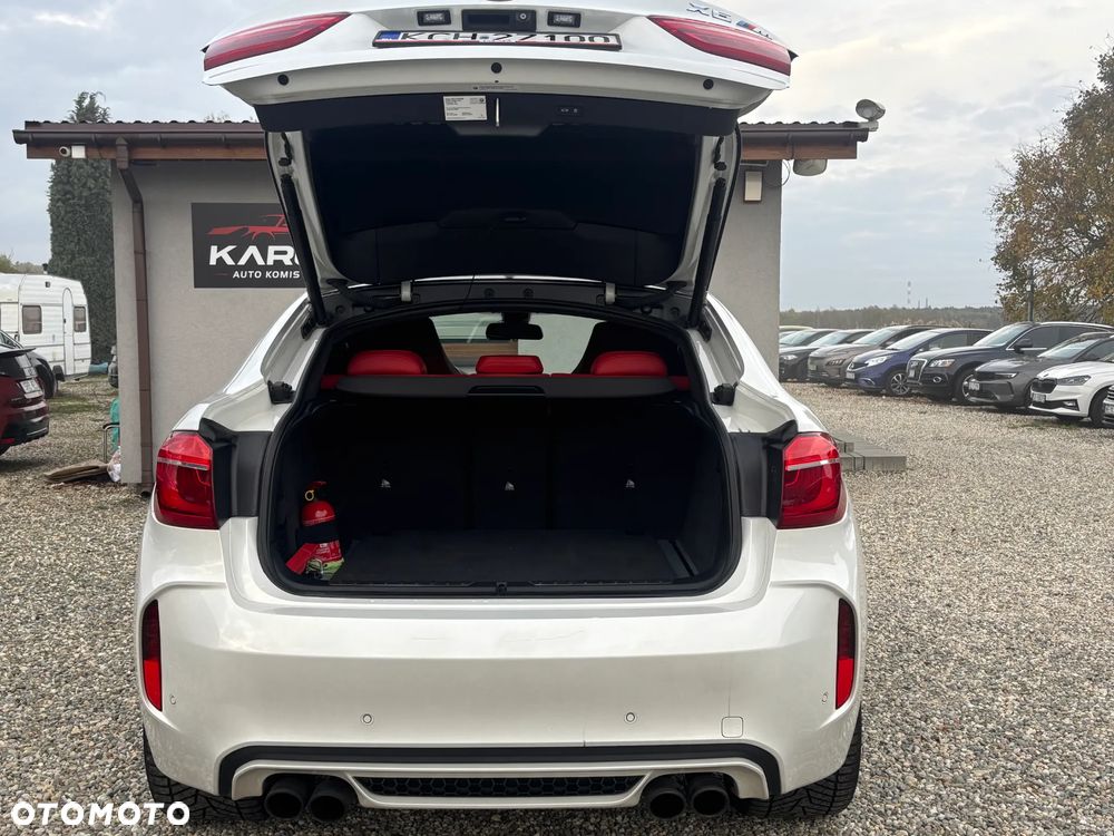BMW X6M - 31