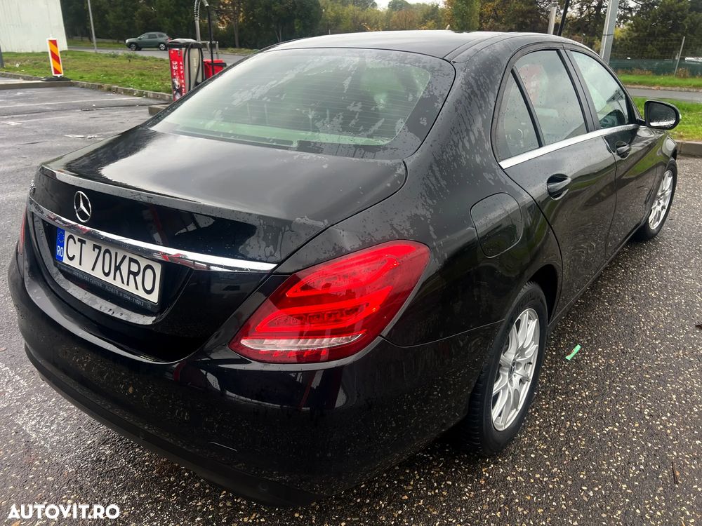 Mercedes-Benz C - 4