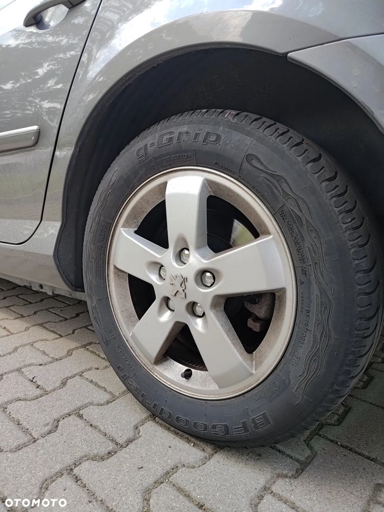 Peugeot 407 2.0 HDi Premium - 6
