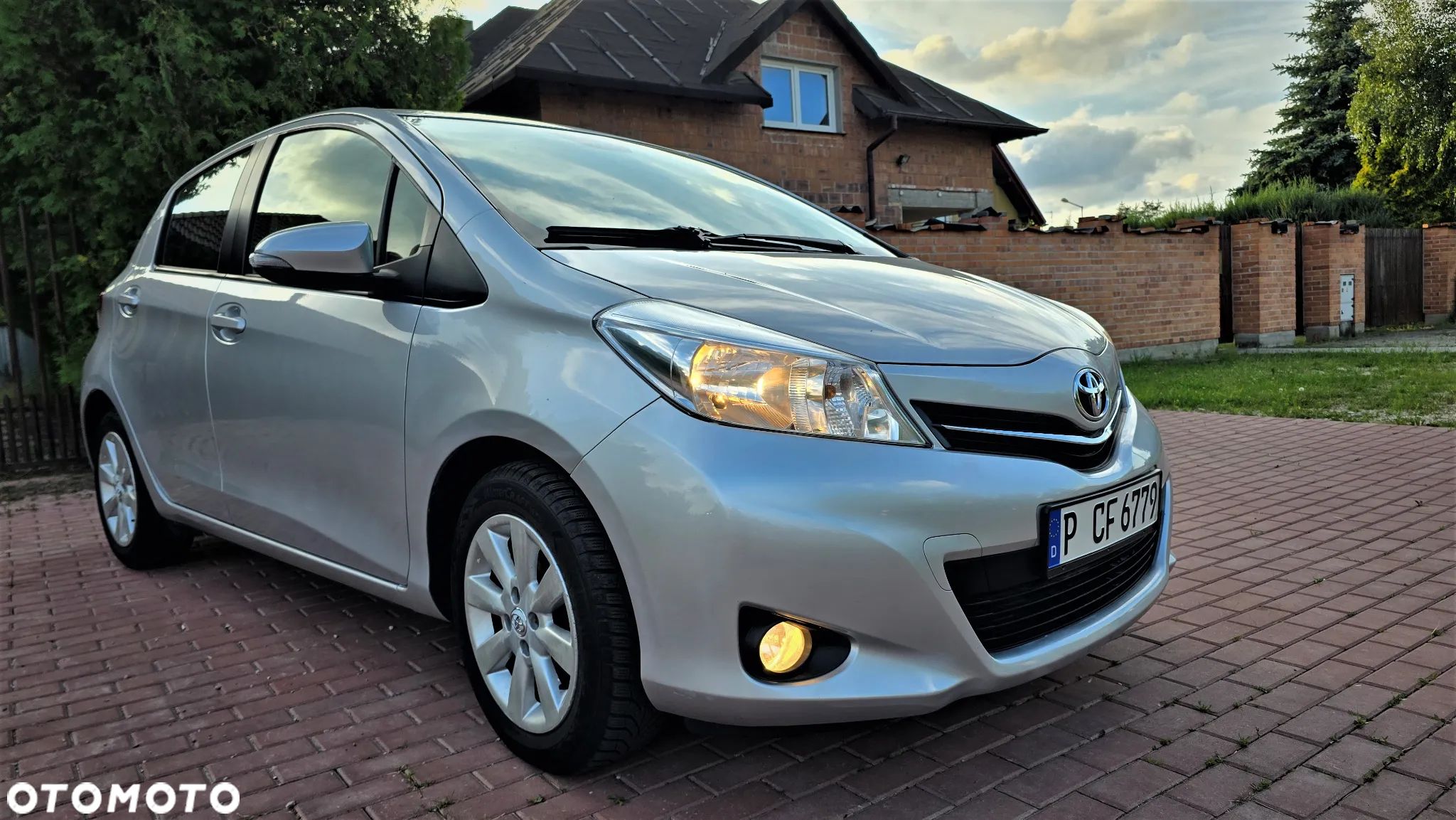Toyota Yaris 1.0 VVT-i Luna - 1