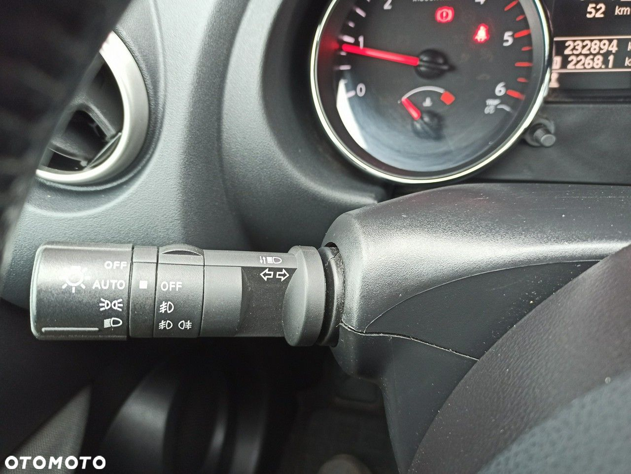 Nissan Qashqai 1.6 dCi I-Way S&S - 19