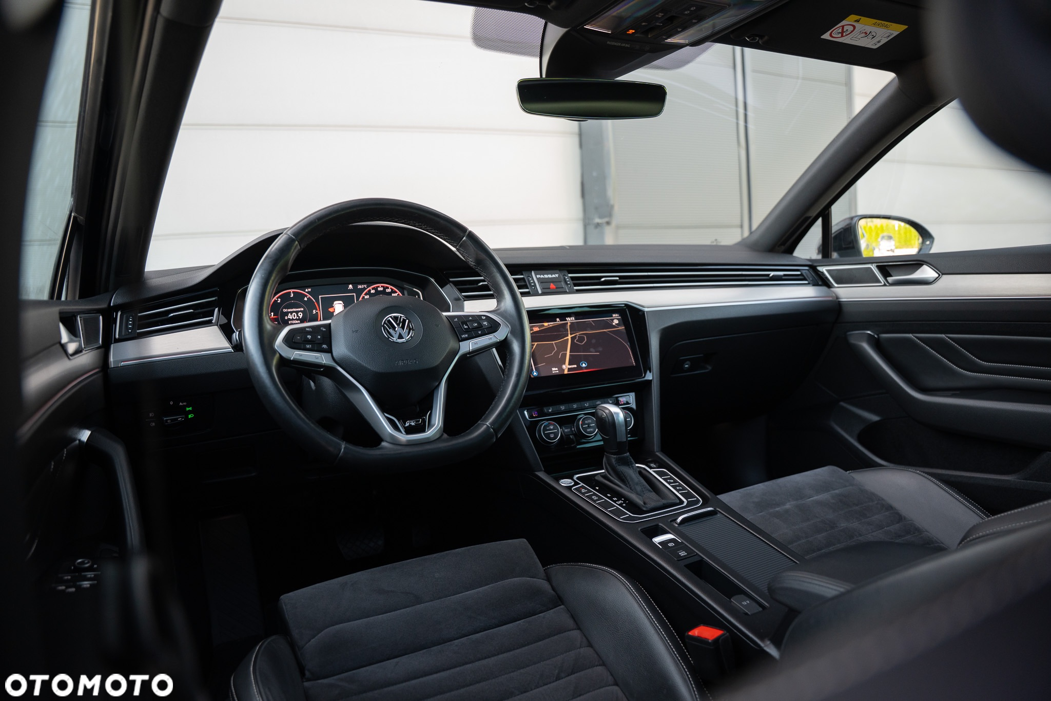 Volkswagen Passat 2.0 TDI SCR (BlueMotion Tech) 4Motion D Highline - 27