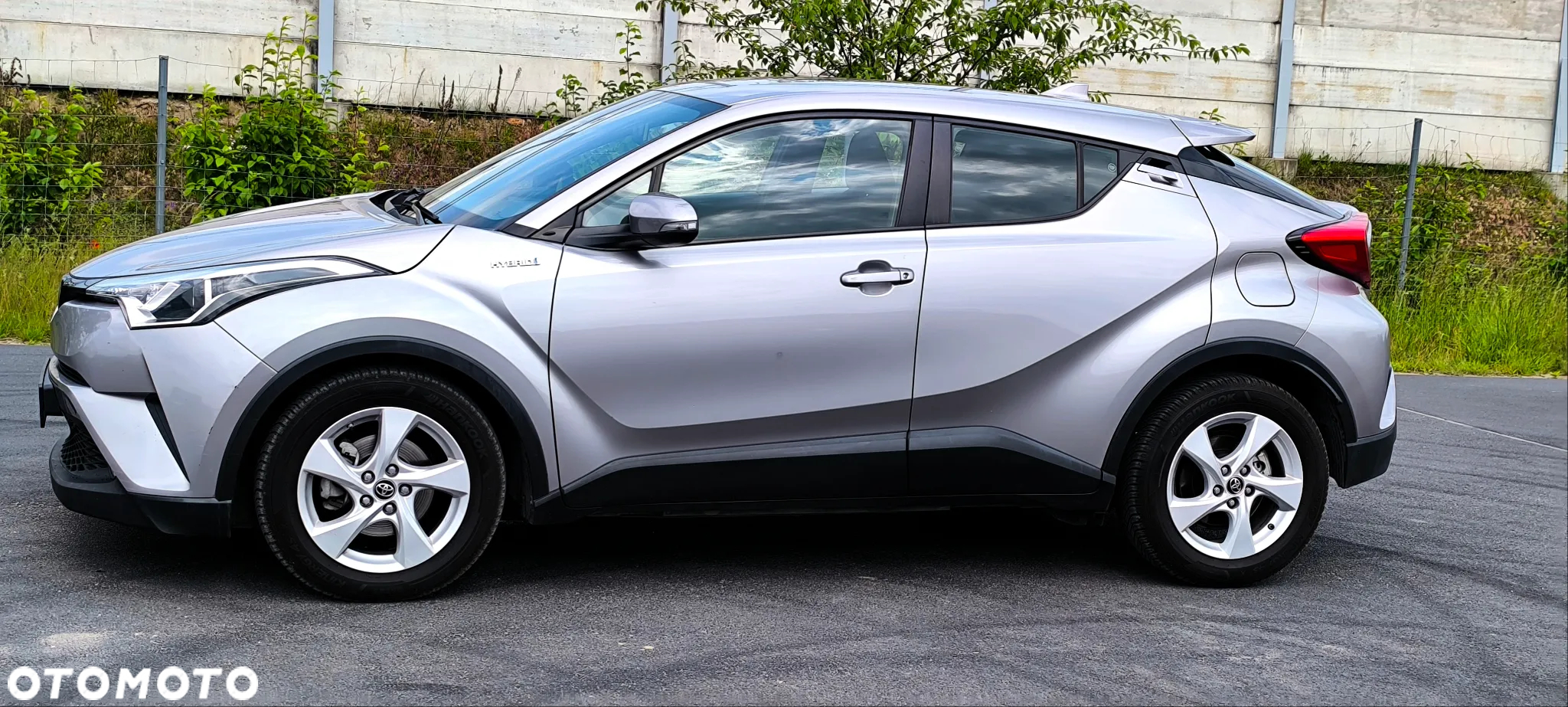 Toyota C-HR 1.8 Hybrid Business - 8