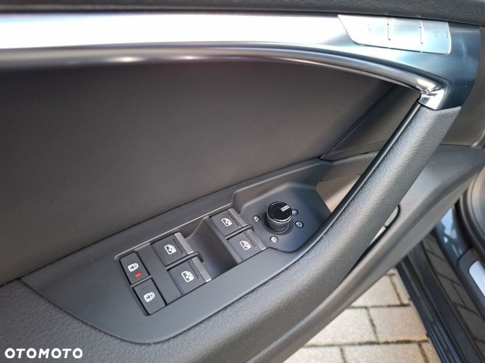 Audi A6 Avant - 30