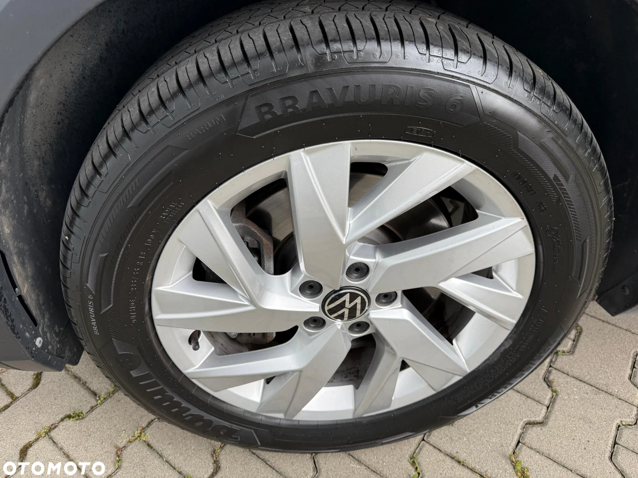 Volkswagen Tiguan 2.0 TSI 4Mot Elegance DSG - 9
