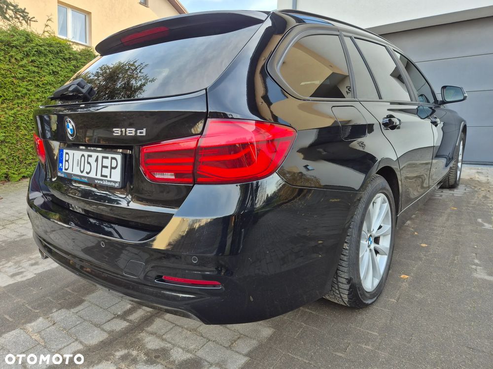 BMW Seria 3 318d Sport Line Shadow - 11