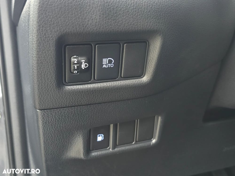 Toyota C-HR 1.8 HSD 122 CP 4x2 CVT C-ult Style - 10