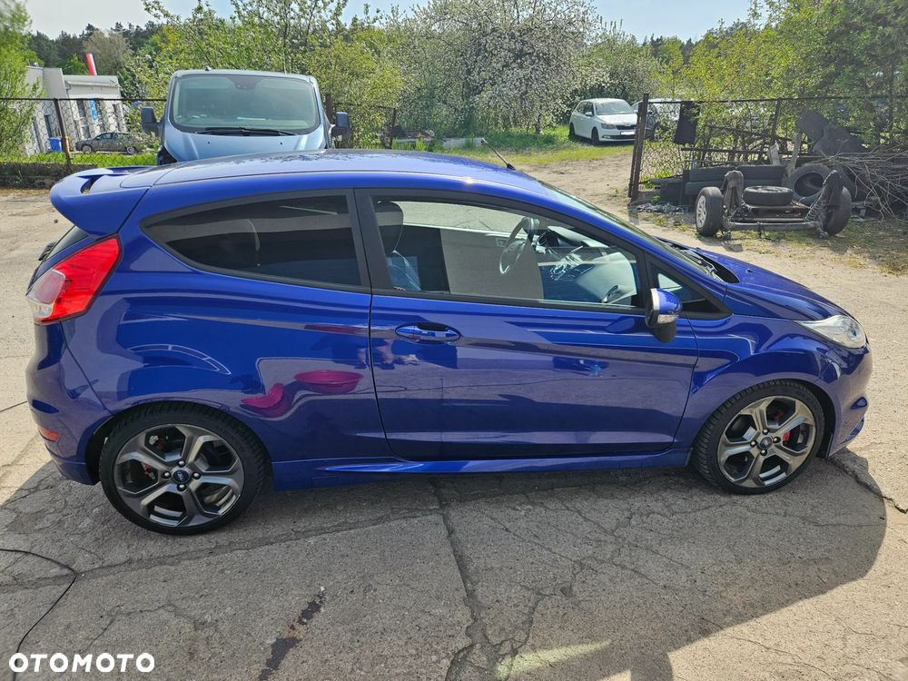 Ford Fiesta ST - 3