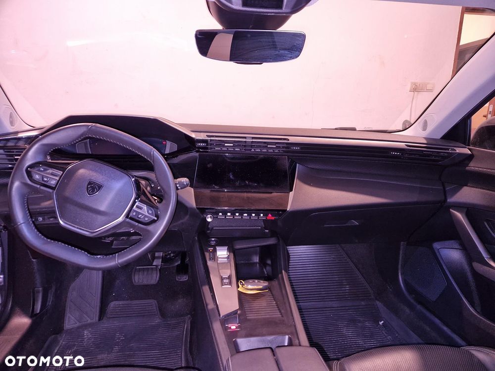 Peugeot 308 1.6 Hybrid PHEV Allure Pack EAT8 - 21