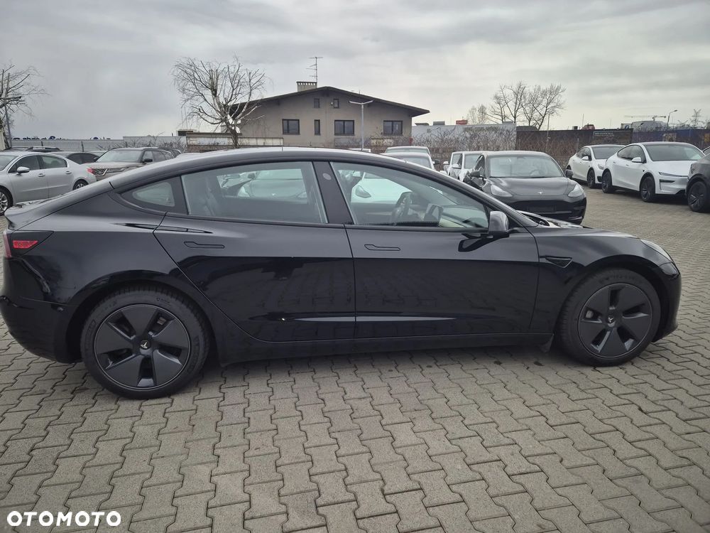 Tesla Model 3 Long Range AWD - 8