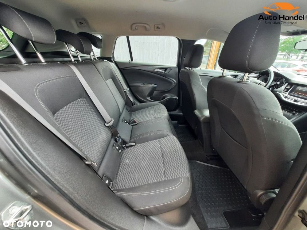 Opel Astra 1.4 Turbo Start/Stop Innovation - 36