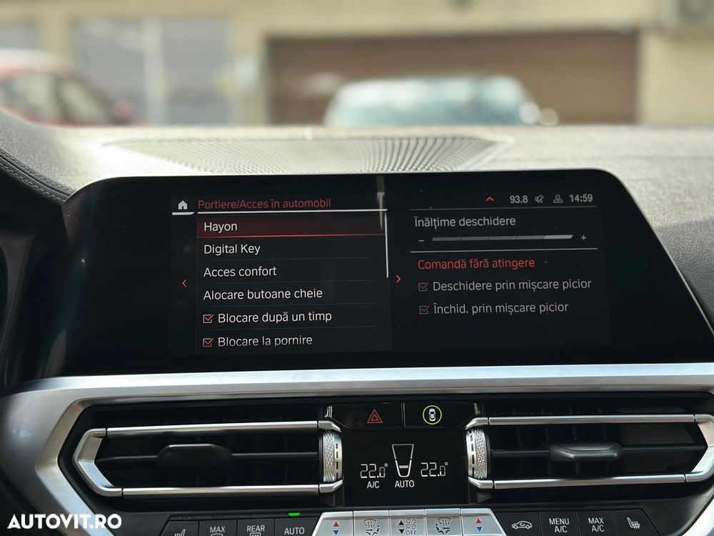 BMW Seria 3 320d xDrive Aut. Luxury Line - 31