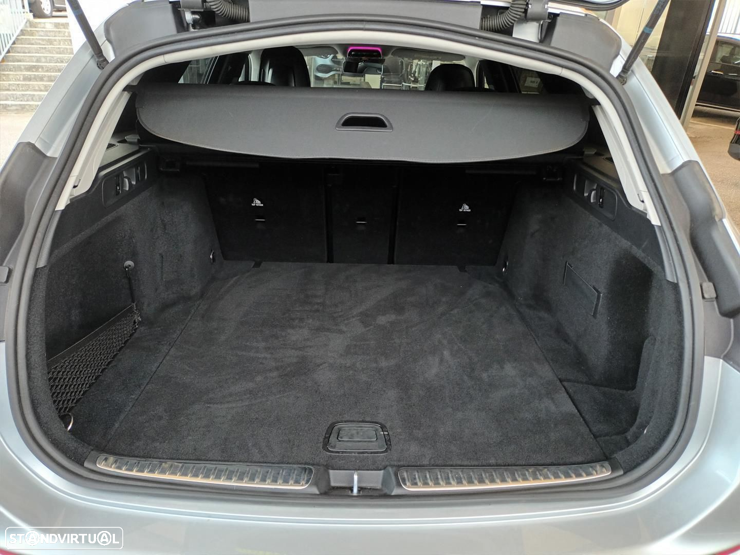 Mercedes-Benz C 220 d Avantgarde - 13