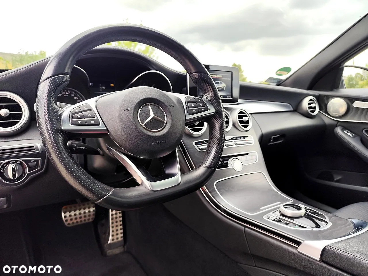 Mercedes-Benz Klasa C 200 4-Matic 7G-TRONIC - 12