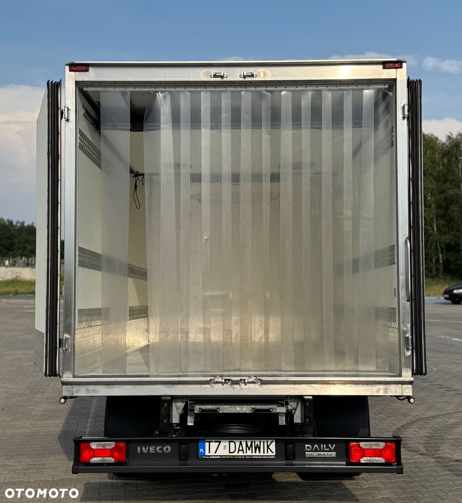 Iveco Daily‼️72C18‼️2021r 3.0 HI-MATIC Chłodnia/Mroźnia zakres -32C THERMO KING V-500 MAX Źródło Zasilania 400V Grube Ściany/Podłoga Przegroda komorowa‼️ Full LED na bliźniaku Salon Polska DMC7200kg - 11