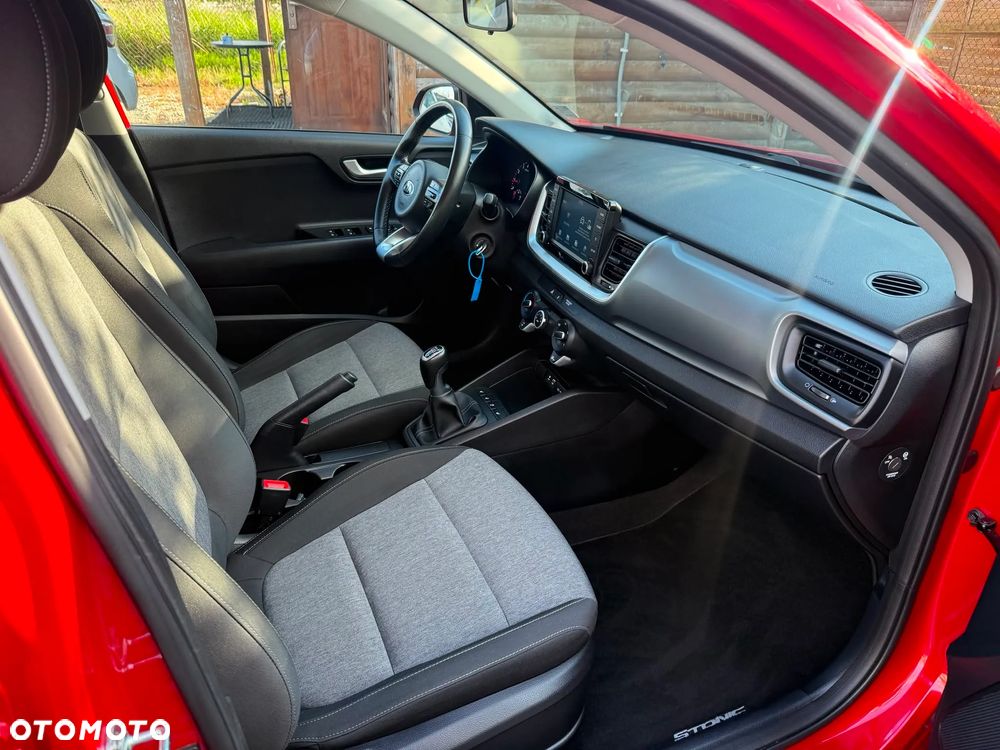 Kia Stonic 1.4 M - 23