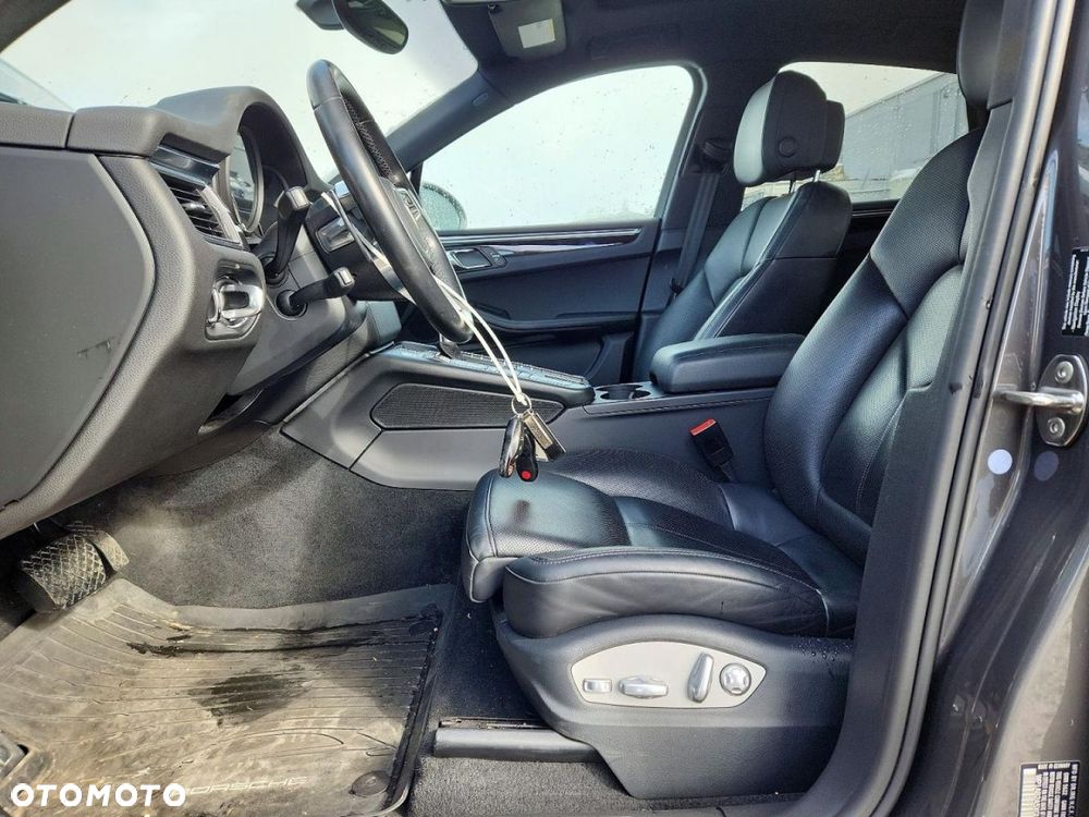 Porsche Macan - 7