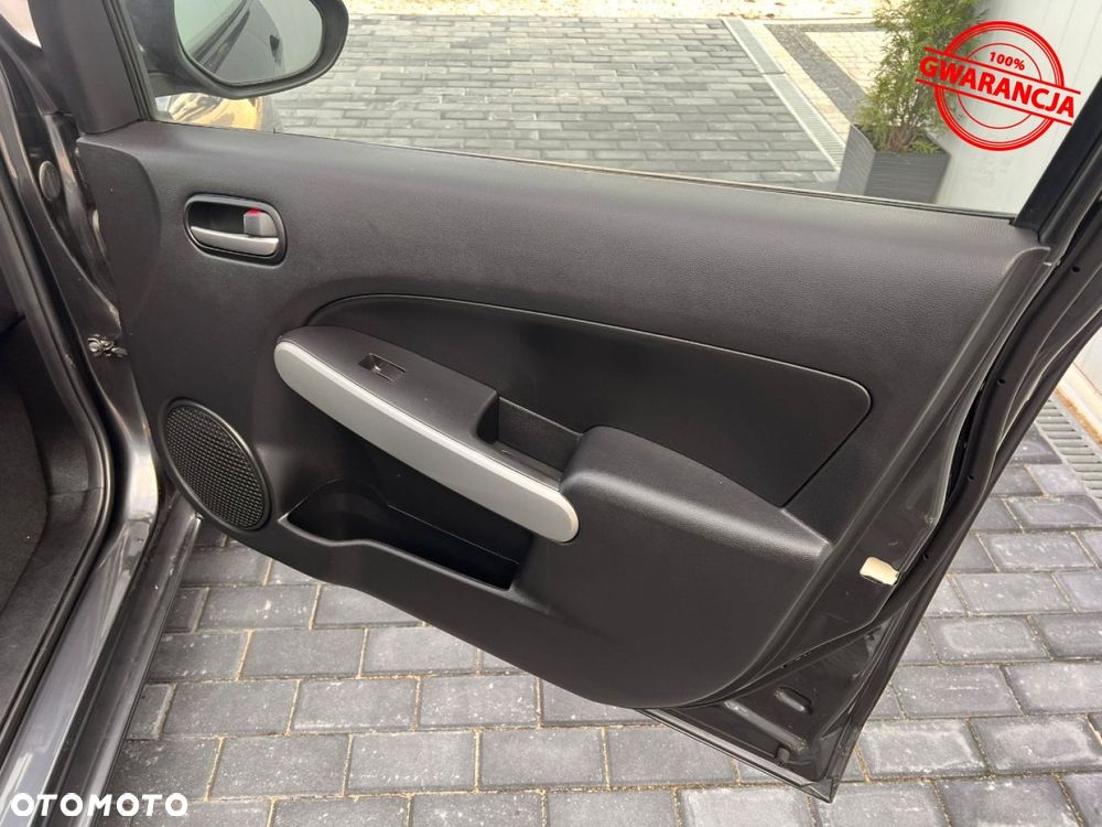 Mazda 2 - 27