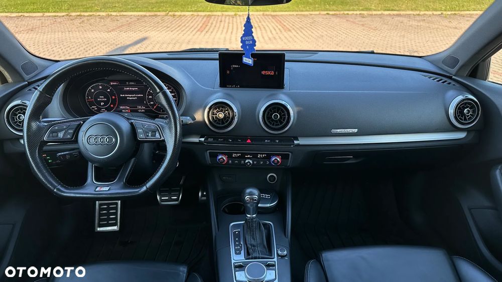 Audi A3 Sportback 2.0 TDI (clean diesel) quattro S tronic S line Sportpaket - 2