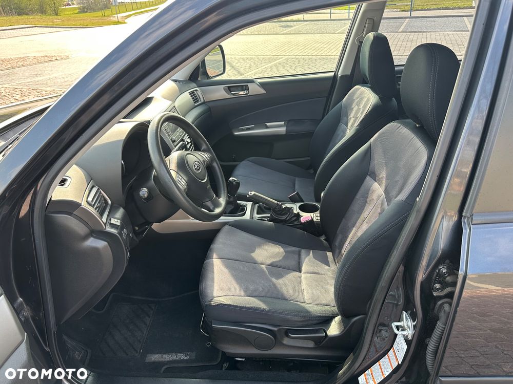 Subaru Forester 2.0X Comfort - 10