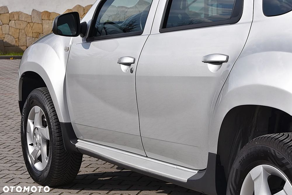 Dacia Duster 1.6 SCe Laureate S&S - 28