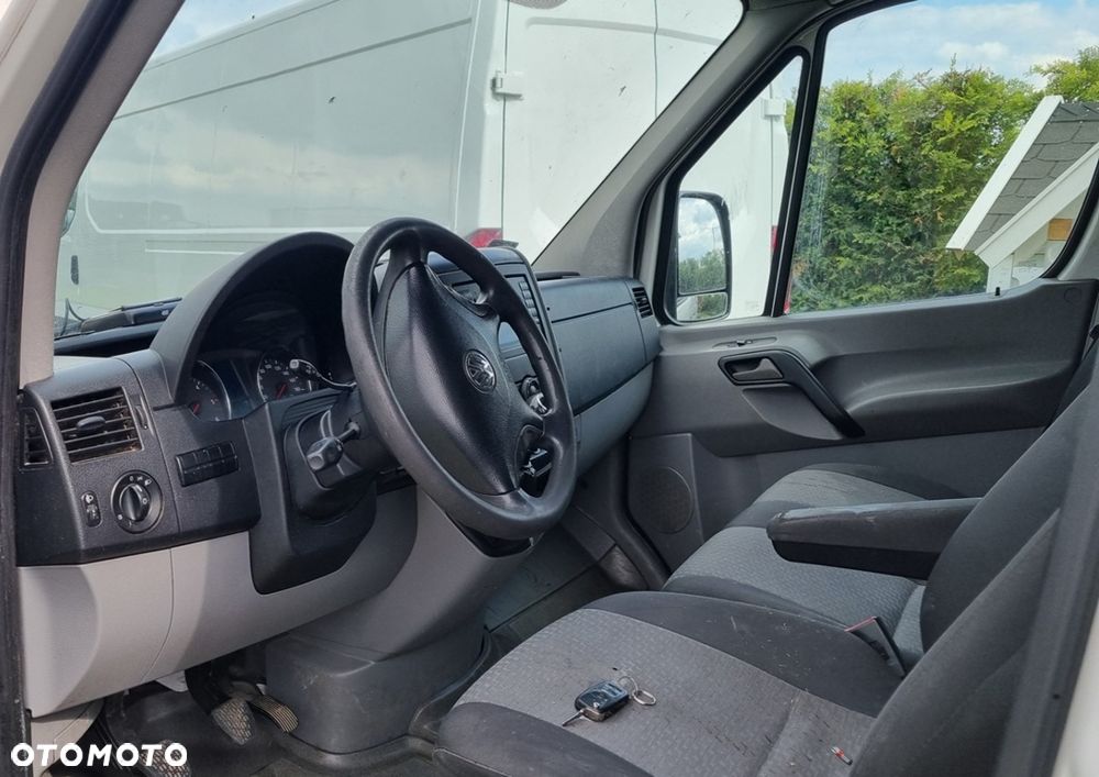 Volkswagen CRAFTER - 2