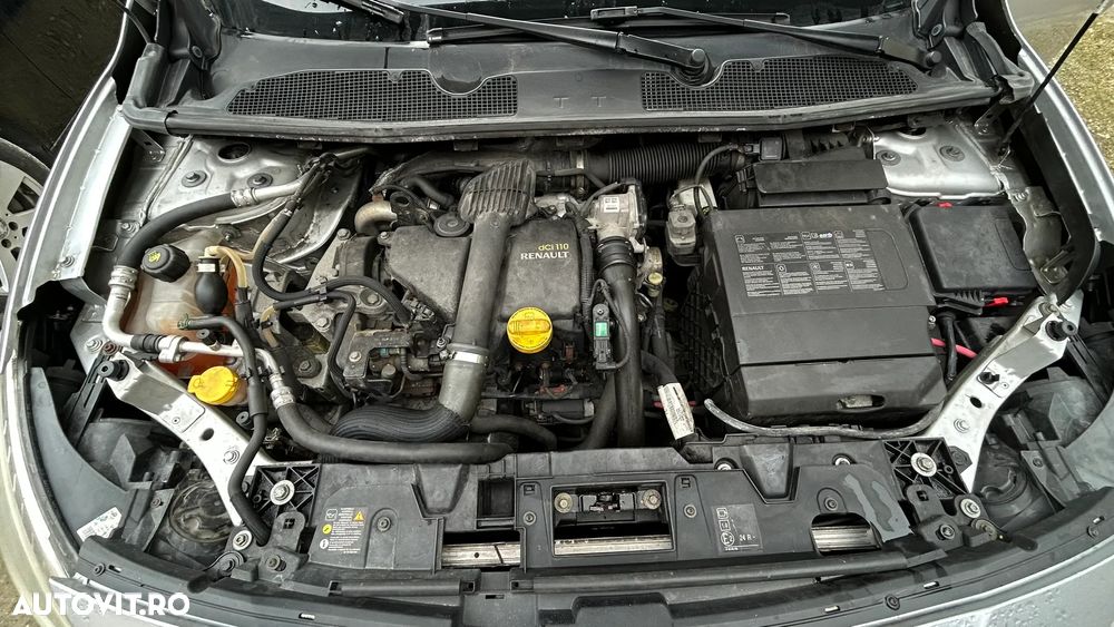 Renault Fluence dCi 110 FAP Sportway - 17