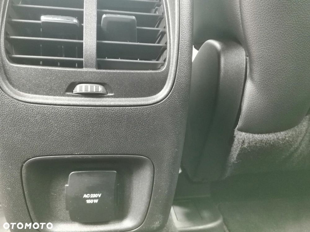 Ford Kuga 2.5P PHEV FWD ST-Line X - 28