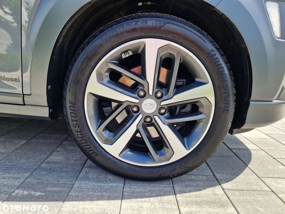 Hyundai Kona 1.6 T-GDI DCT 4WD Unique - 38