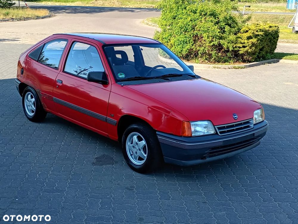 Opel Kadett 1.4 LS - 2