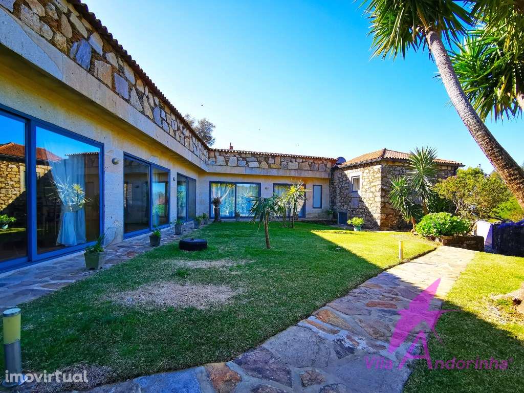 Quinta em pedra com cerca de 700 m2, Alojamento local e Eventos - Grande imagem: 3/34